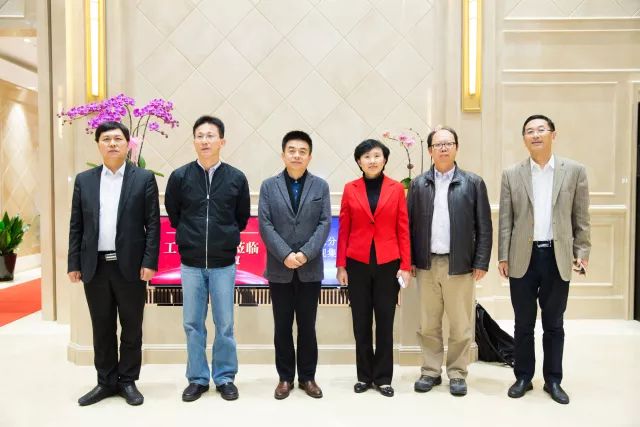 1514712033122309.jpg 53.jpg