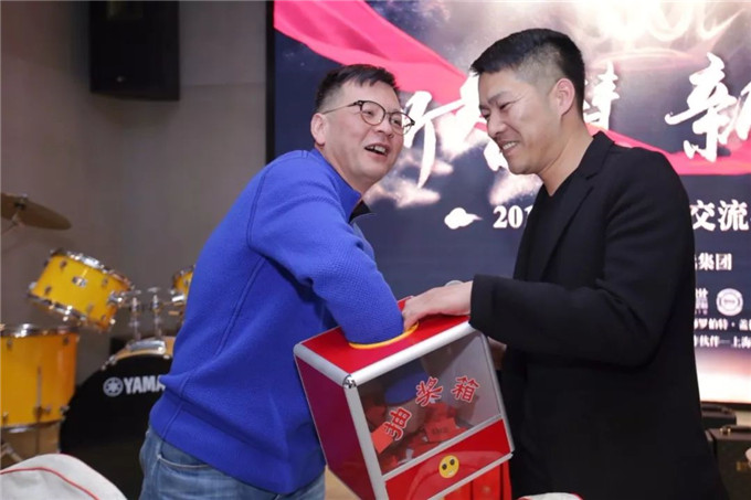 1515913960627833.jpg 29.jpg