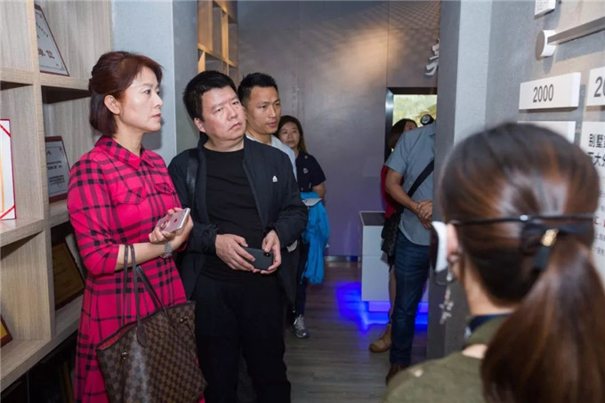 1524534640426100.jpg 17.jpg